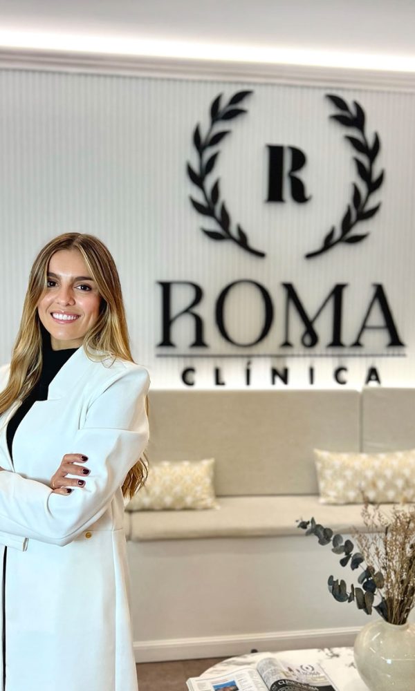 Dra. Helena Piñas, medicina estética facial en Málaga, Clínica Roma